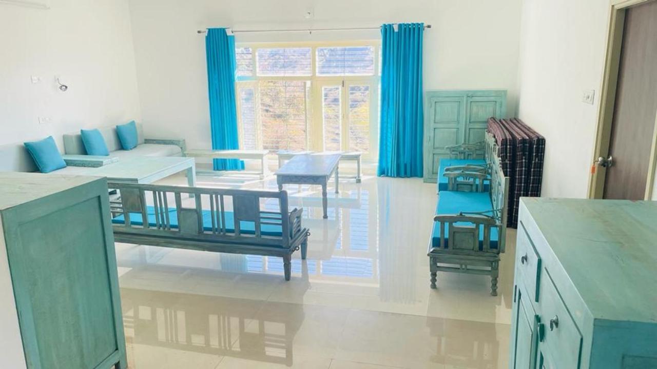 Shikhar Bunglow - A Stunning Valley View Bungalow In Mount Abu Acomodação com café da manhã Exterior foto